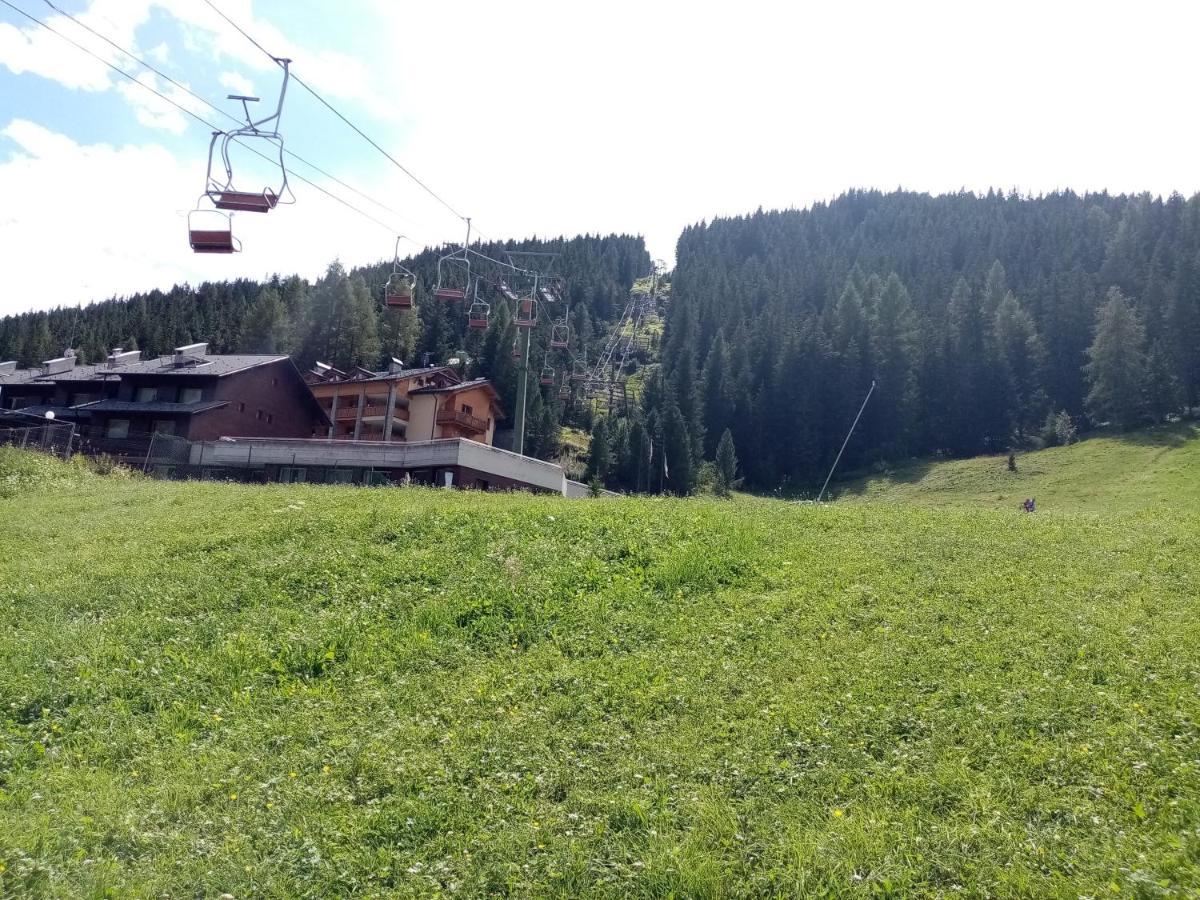 Comodo Alloggio Con Accesso Diretto Alle Piste 圣卡特琳娜瓦尔夫 外观 照片