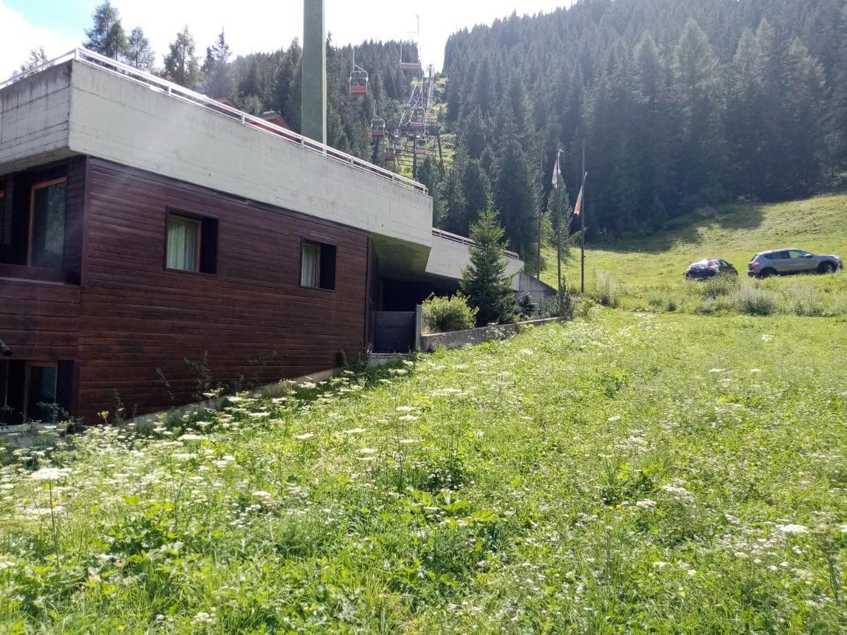 Comodo Alloggio Con Accesso Diretto Alle Piste 圣卡特琳娜瓦尔夫 外观 照片
